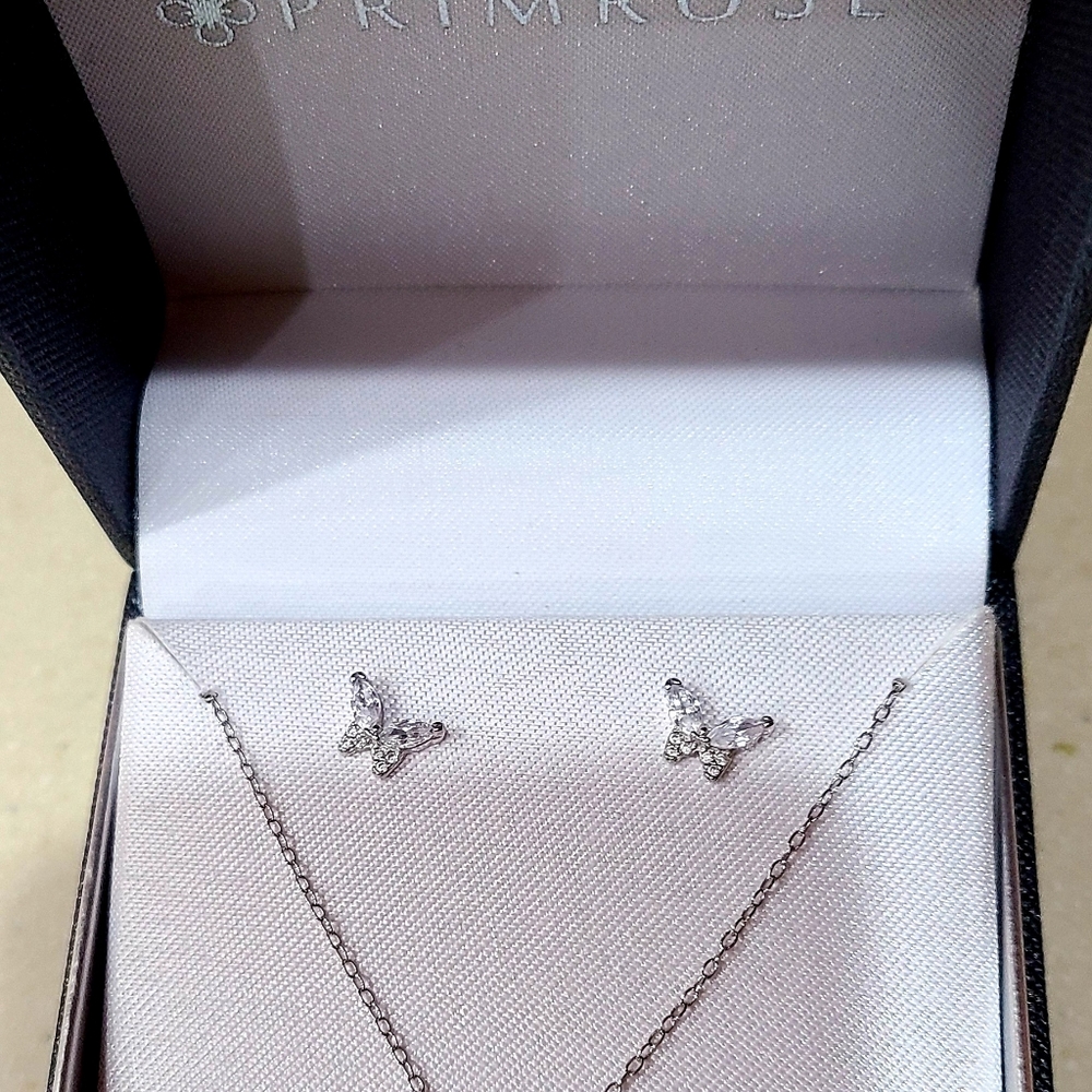 Set Buterfly Necklace & Earring  Sterling Silver NWT